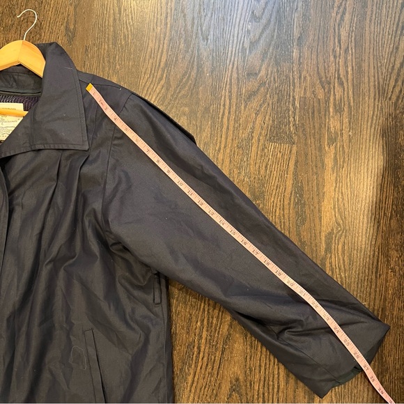 London Fog Women's Vintage Navy Maincoat Size 10 - Picture 6 of 14